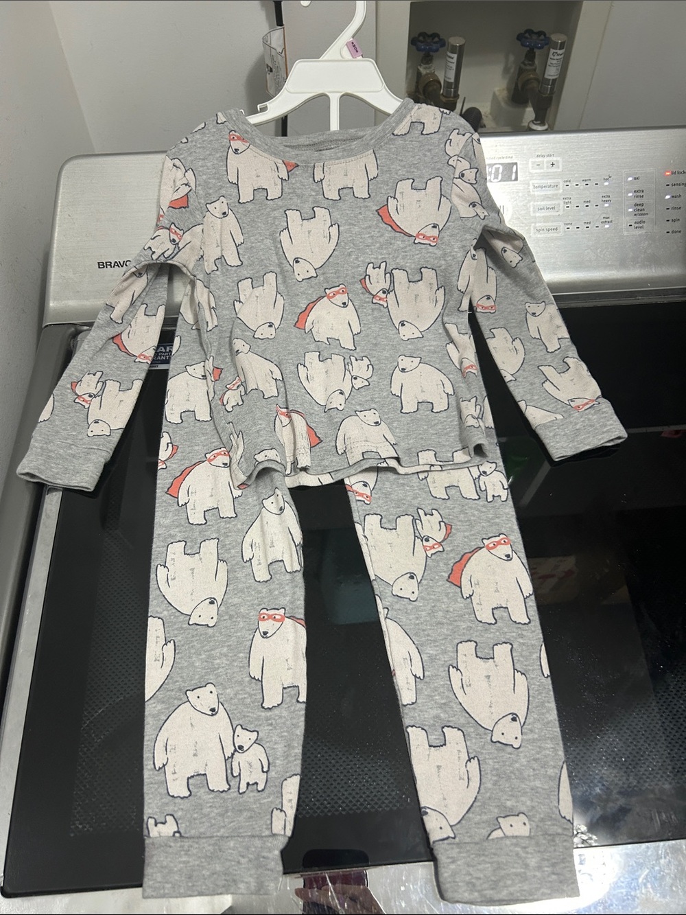 Boys 4t two piece pajama set polar bears super hero cape cotton winter